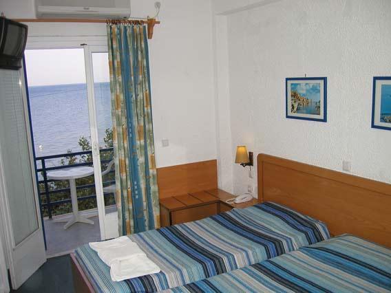 Hotel Kanelli Beach Selianítika Oda fotoğraf